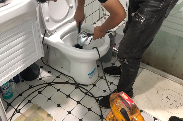 渝水疏通下水道